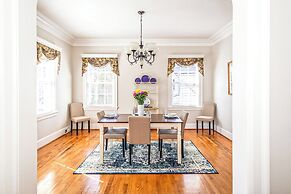 Historic Lakebottom Park Charm