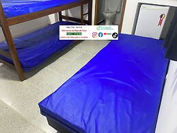 Cabo Frio - Centro - Galeria Êxito