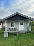 Hälluddens Stugby och Vandrarhem