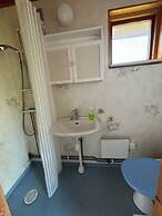 Hälluddens Stugby och Vandrarhem