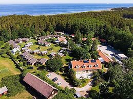 Hälluddens Stugby och Vandrarhem