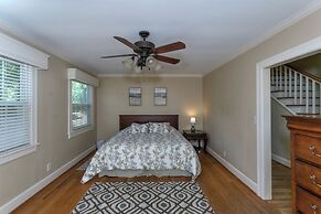 Pool Near Fort Moore  Our White House