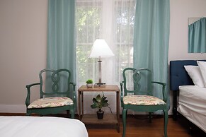 Near UAB Downtown Redmont Revival Unit 3