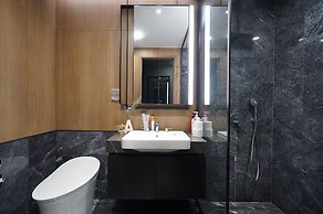 Lumiere Riverside by Aura Luxury