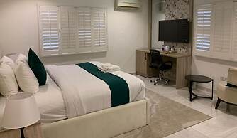 Tranquil Oasis Hotel