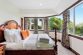 Countryside Zen Estate - Views and Pool