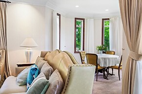 Countryside Zen Estate - Views and Pool