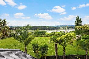 Countryside Zen Estate - Views and Pool