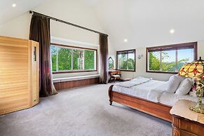 Countryside Zen Estate - Views and Pool