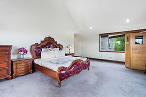 Countryside Zen Estate - Views and Pool