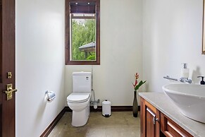 Countryside Zen Estate - Views and Pool