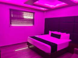 MOTEL DUBAI
