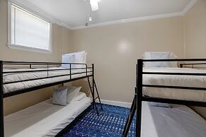 6 BR20 Mins to Downtown Pool Maison