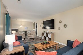 6 BR20 Mins to Downtown Pool Maison