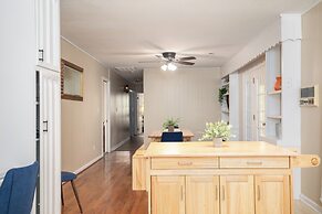 6 BR20 Mins to Downtown Pool Maison