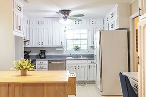 6 BR20 Mins to Downtown Pool Maison