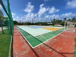 Flat 110 Muro Alto CC by LaPlaya