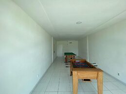 Flat 110 Muro Alto CC by LaPlaya