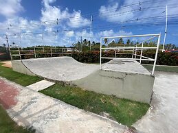 Flat 110 Muro Alto CC by LaPlaya