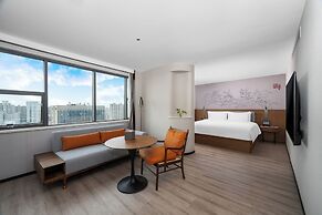 UrCove by Hyatt Suzhou Shantang Street