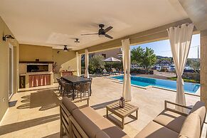 Villa Beachfront With 4 Bedrooms and 3 5 Bathrooms