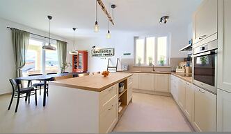 Villa Beachfront With 4 Bedrooms and 3 5 Bathrooms