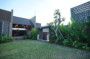 The Shanti Graha Villas