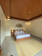 Ghauri Green View Villas by EPS