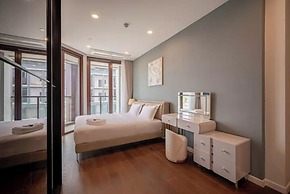 Odela The River Metropole Apt Hotel