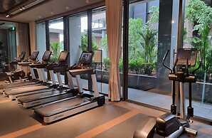 Odela The River Metropole Apt Hotel