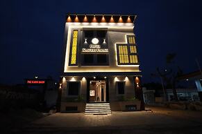 HOTEL KASTURI PALACE