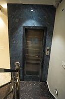 HOTEL KASTURI PALACE