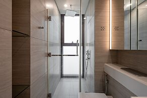 Bluesky Zeit River Metropole Apt Hotel