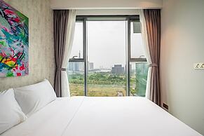 Bluesky Zeit River Metropole Apt Hotel