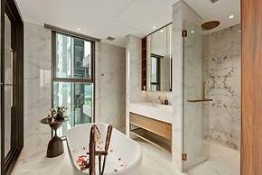 Bluesky Zeit River Metropole Apt Hotel