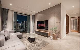 Bluesky Zeit River Metropole Apt Hotel