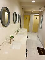 Lemon Tree Khaosan Hostel