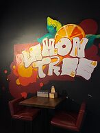 Lemon Tree Khaosan Hostel