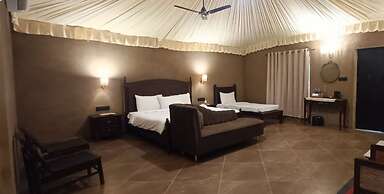 Sterling Orient Woods Pench