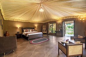 Sterling Orient Woods Pench