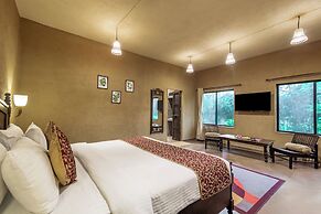 Sterling Orient Woods Pench