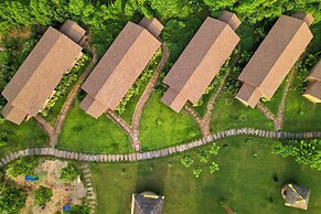 Sterling Orient Woods Pench