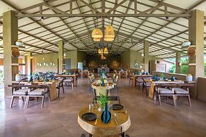 Sterling Orient Woods Pench