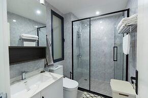ALBA Garden 1BR with Gym & Infinity Pool