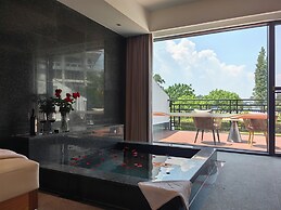 Yunnan Dianchi Garden Resort & Spa