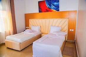 Net Luna Villa Hotel and Tours