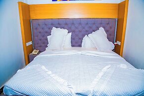 Net Luna Villa Hotel and Tours