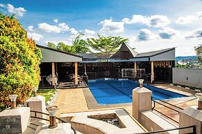 Net Luna Villa Hotel and Tours