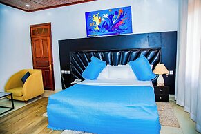 Net Luna Villa Hotel and Tours