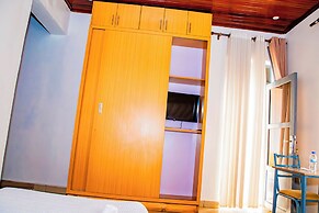 Net Luna Villa Hotel and Tours